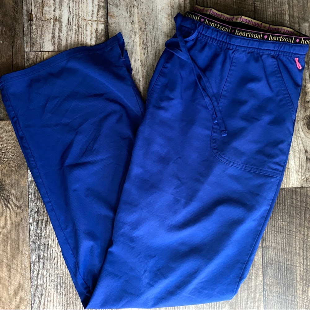 XL HEARTSOUL SCRUBS